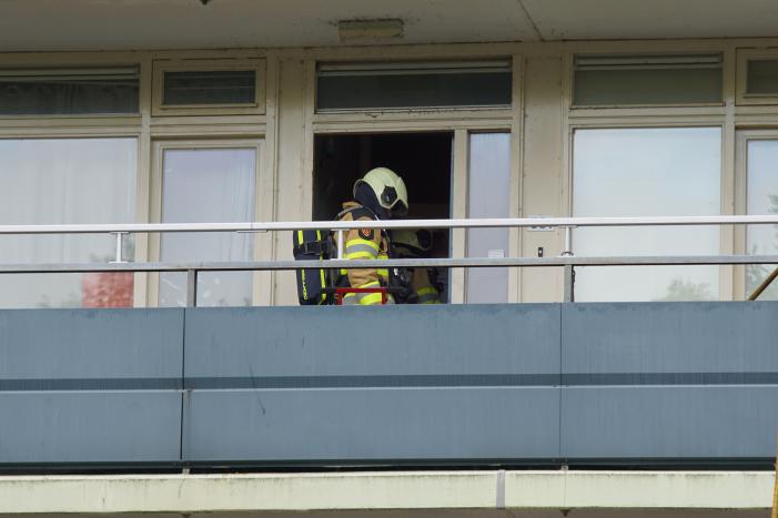 Brand op tweede verdieping flatgebouw