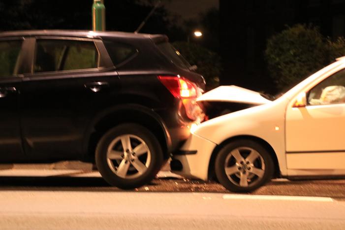 Forse schade bij kop-staartbotsing