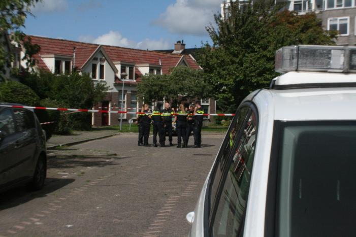 Overleden persoon aangetroffen na mogelijk misdrijf