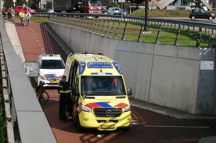 Fietser komt ten val
