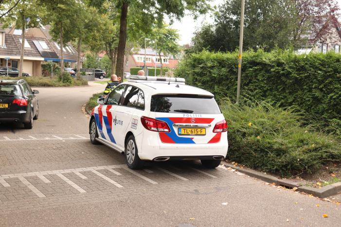 Foto-update: #Hoevelaken Politie-achtervolging eindigt in aanhouding Veenslagenweg Hoevelaken.