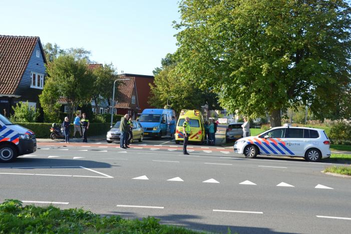 Scooterrijder gewond na botsing met auto
