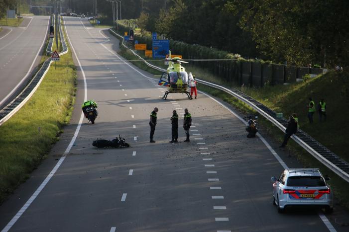 Motorrijder zwaargewond na ongeval