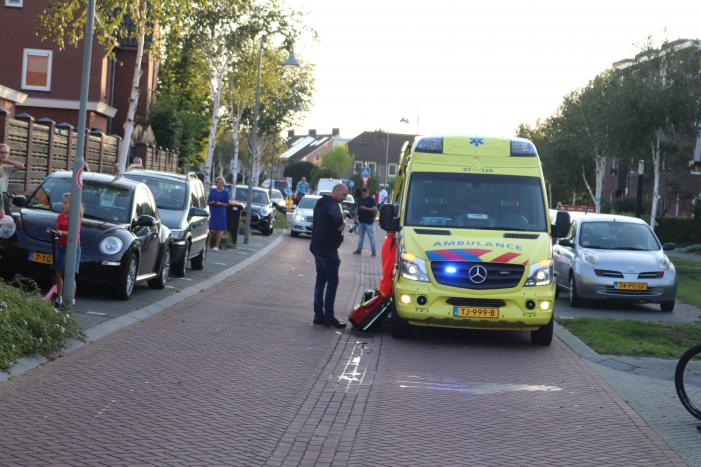 Gevallen fietser zorgt voor traumahelikopter in woonwijk