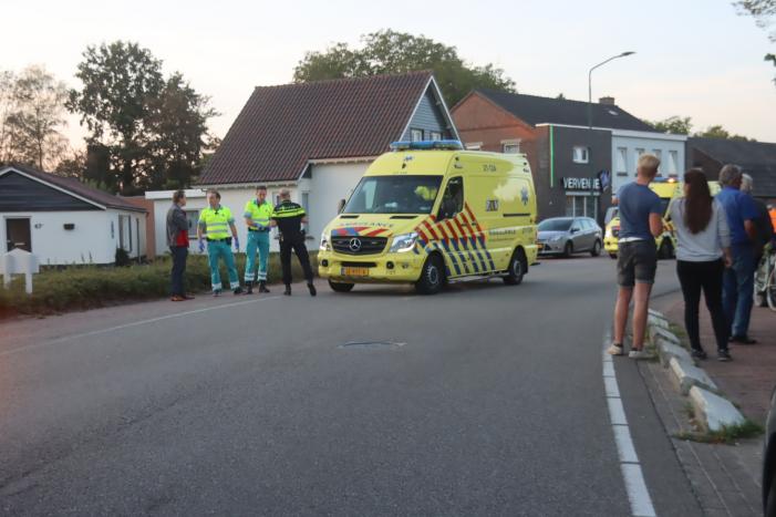 Fietser zwaargewond na aanrijding