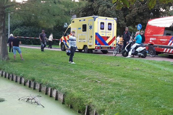 Persoon overleden bij val in sloot