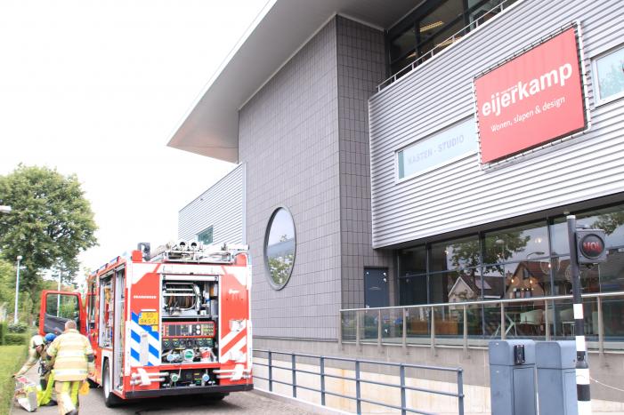 Autobrand in parkeergarage
