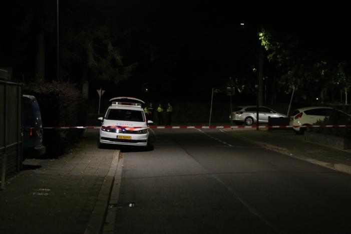 Zwaargewond persoon aangetroffen op straat