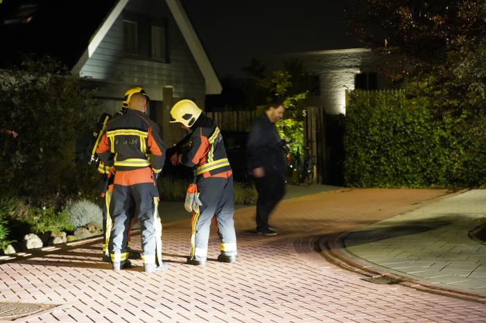 Onderzoek naar brandlucht in woning
