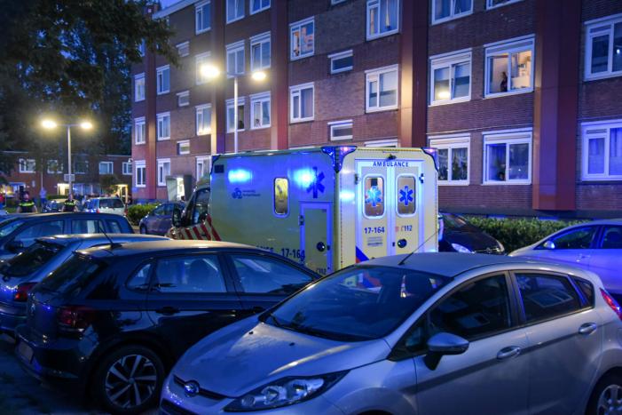 Persoon zwaargewond bij steekpartij