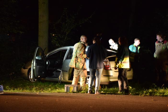 Bestuurder gewond bij eenzijdig ongeval