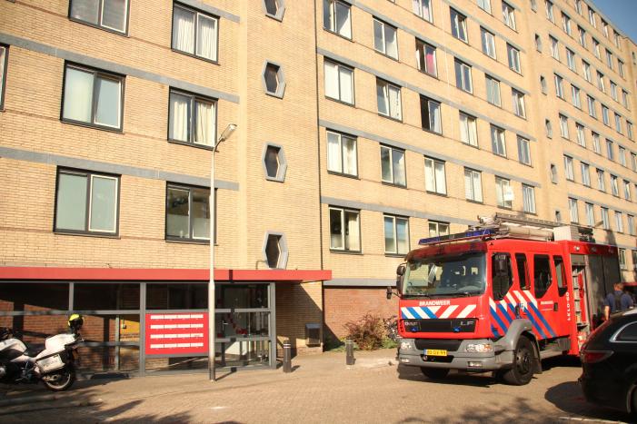Flatwoning onder water gelopen door kapotte leiding