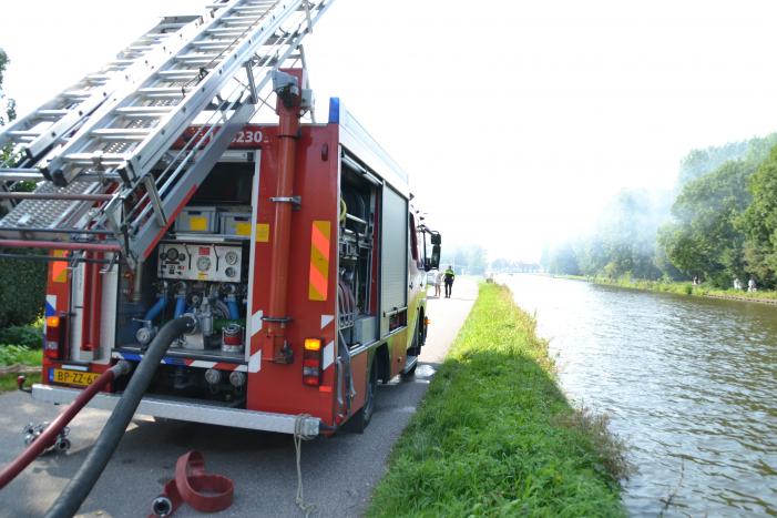 Tuinhuis volledig uitgebrand