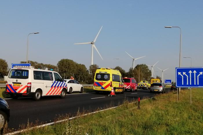 Veel schade na kop-staart botsing