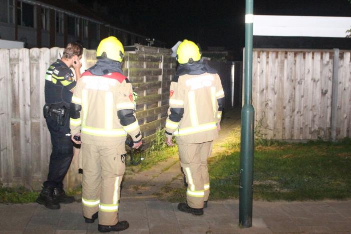 Buurt schrikt wakker van harde knallen, een aanhouding