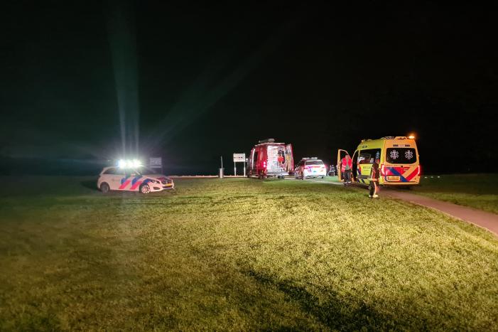 Massale inzet naar mogelijk persoon te water