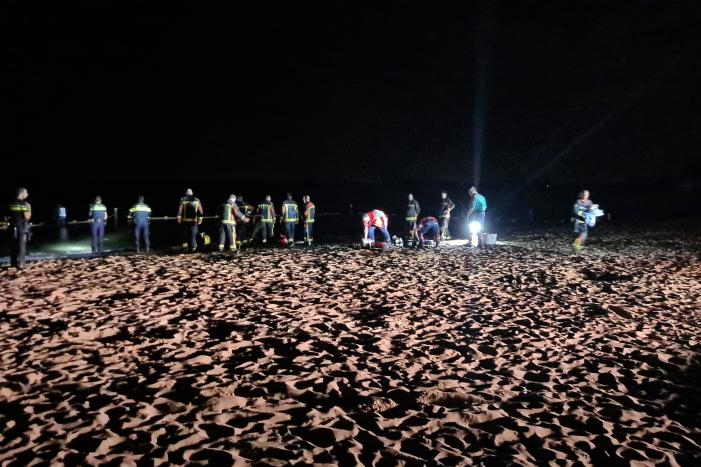 Massale inzet naar mogelijk persoon te water