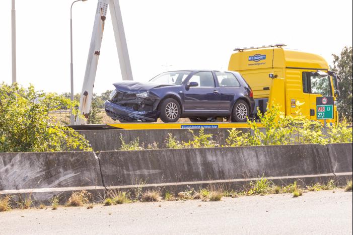Twee rijstroken dicht na ongeluk op knooppunt Hoevelaken