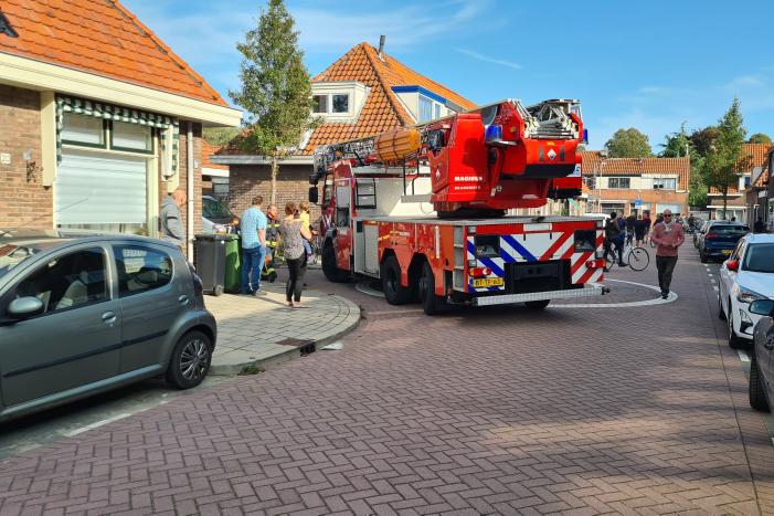 Brand in achtertuin van woning