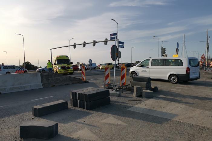 Opnieuw botsen auto's op nieuwe afrit van A12