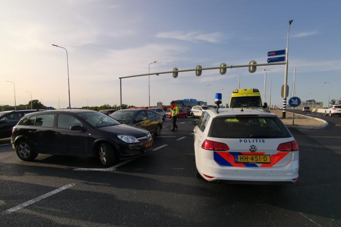 Opnieuw botsen auto's op nieuwe afrit van A12