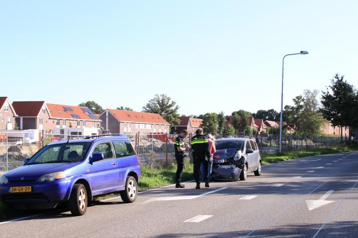 Veel schade bij kop-staartbotsing