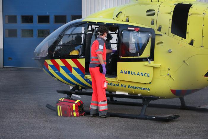 Traumahelikopter trekt veel bekijks