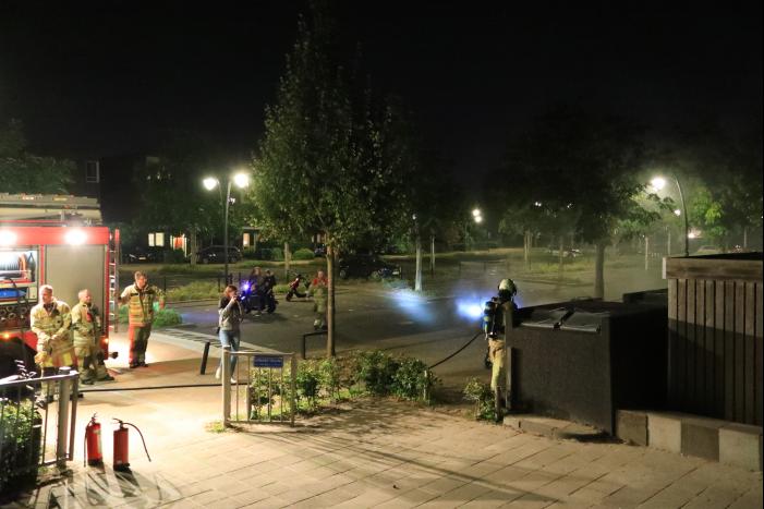 Papiercontainer verwoest door brand