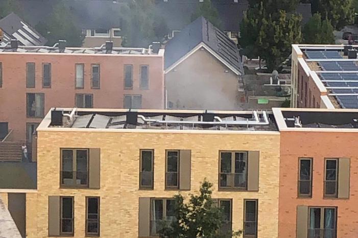 Veel rook bij brand in schuur