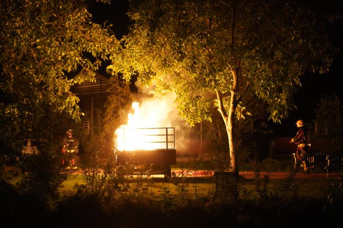 Flinke buitenbrand snel onder controle