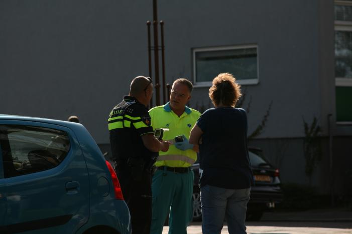 Vrouw gewond na aanrijding
