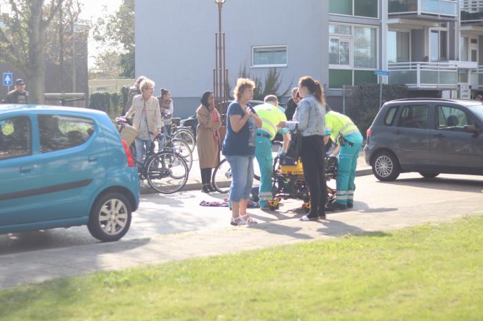 Vrouw gewond na aanrijding