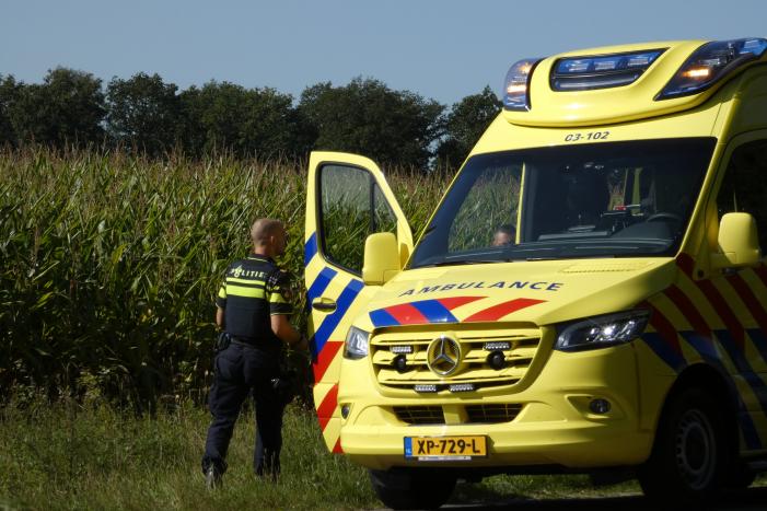 Motorrijder gaat onderuit en raakt gewond