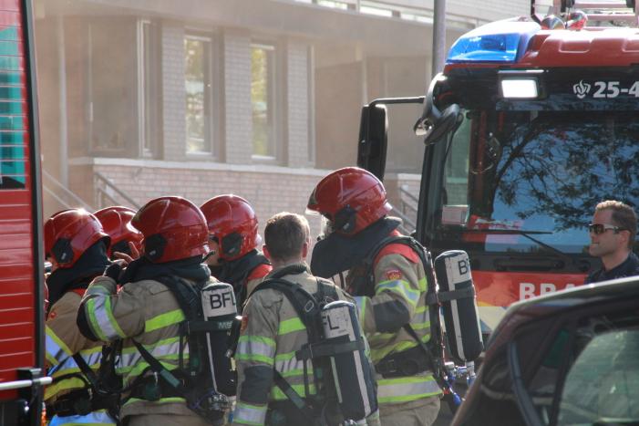 Flinke rookontwikkeling bij brand in kelder