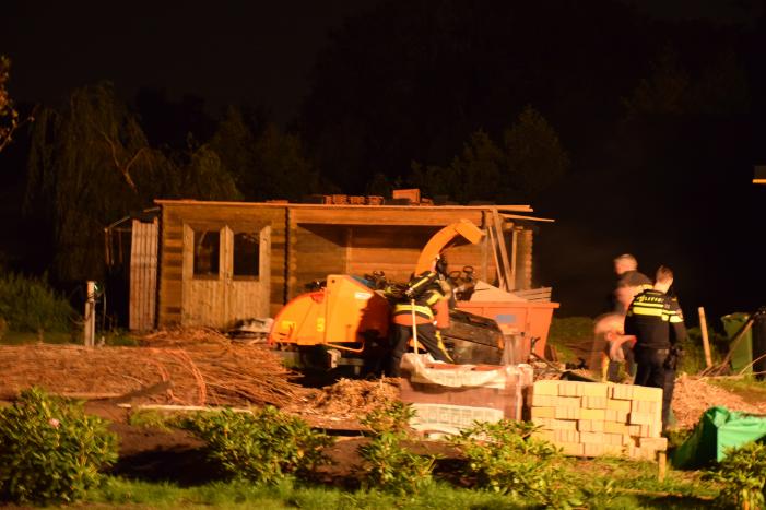 Veel rook bij brand in aanhanger