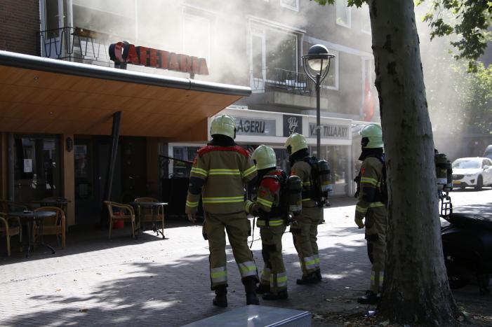 Flinke rookontwikkeling bij brand in appartement
