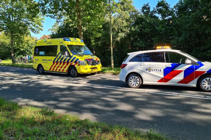 Omstanders redden man onder invloed uit water