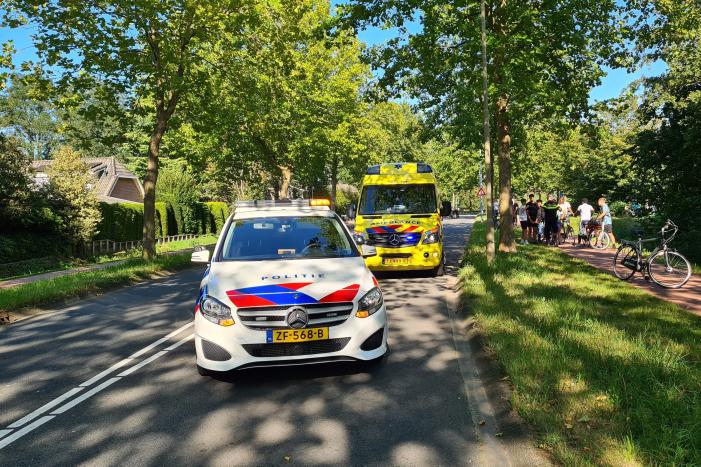 Omstanders redden man onder invloed uit water