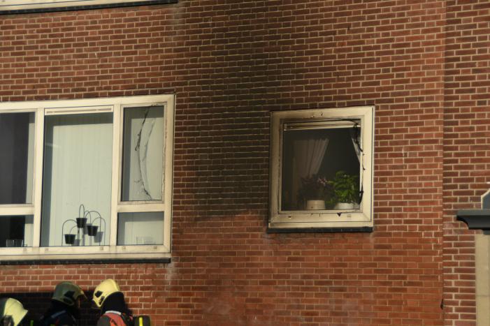 Appartementen beschadigd door scooterbrand
