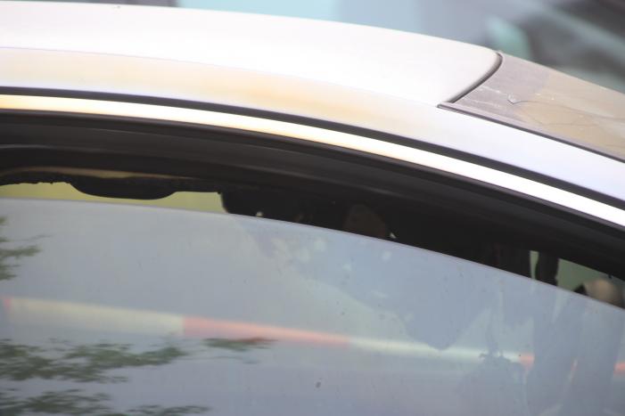 Onderzoek naar oorzaak van autobrand