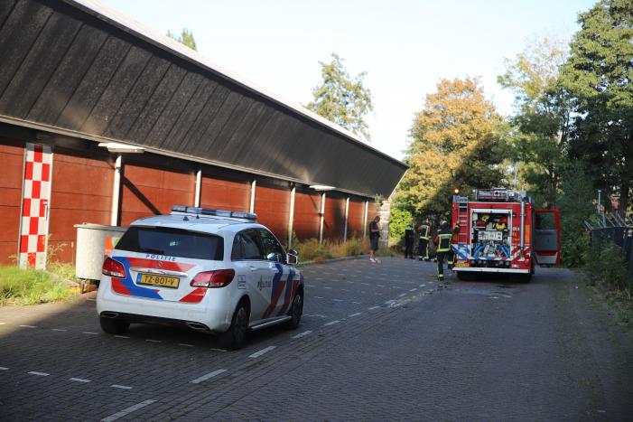 Flinke rookontwikkeling door brand in berg hooi