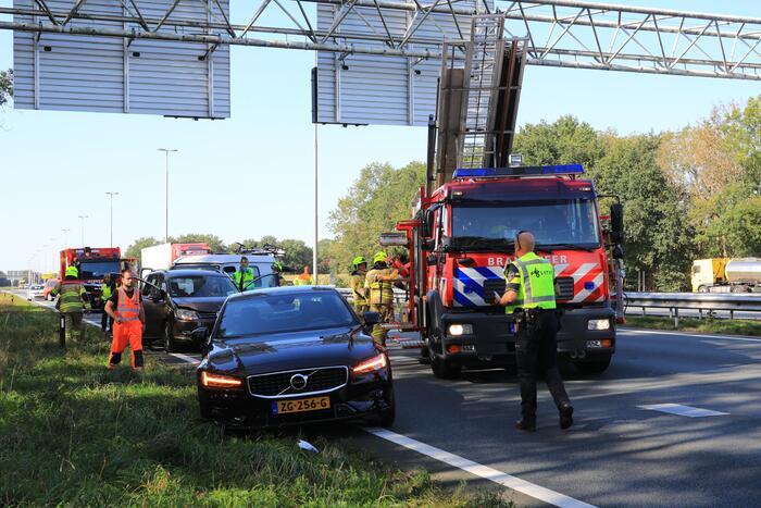 Houden agenten zich wel aan de coronamaatregelen?