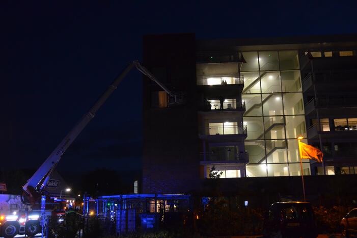 Appartementencomplex vol rook na grote brand