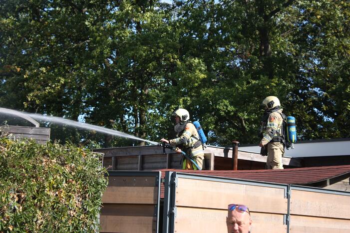 Uitslaande schuurbrand in Soesterkwartier