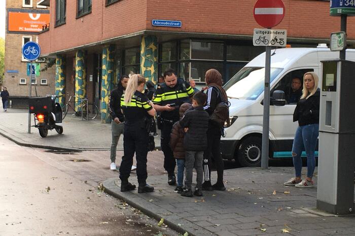 Scooterrijder gewond bij aanrijding met auto