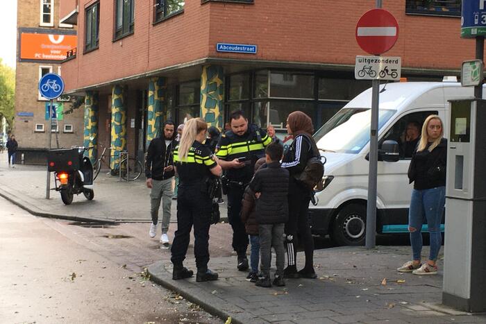 Scooterrijder gewond bij aanrijding met auto