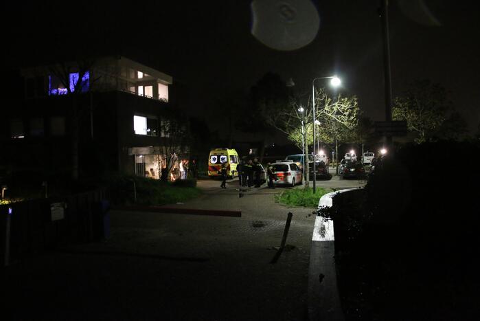 Persoon zwaargewond na valpartij in gebouw