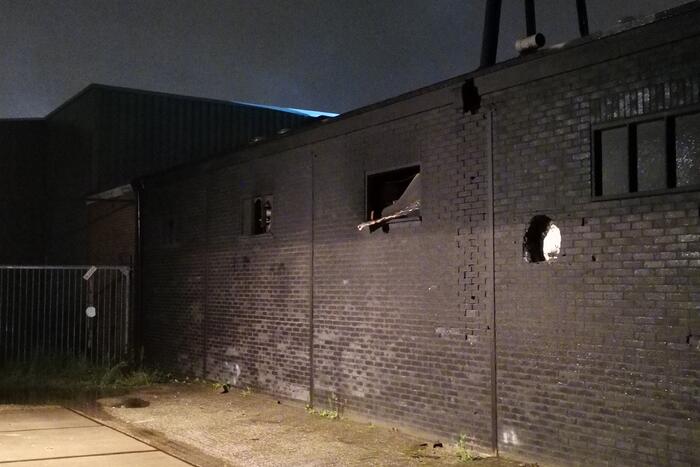 Brand in leegstaande loods