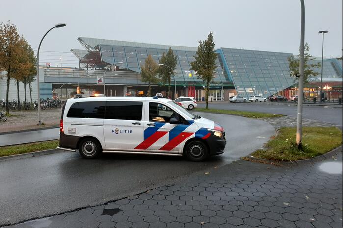 Auto met pech zorgt voor verkeersoverlast