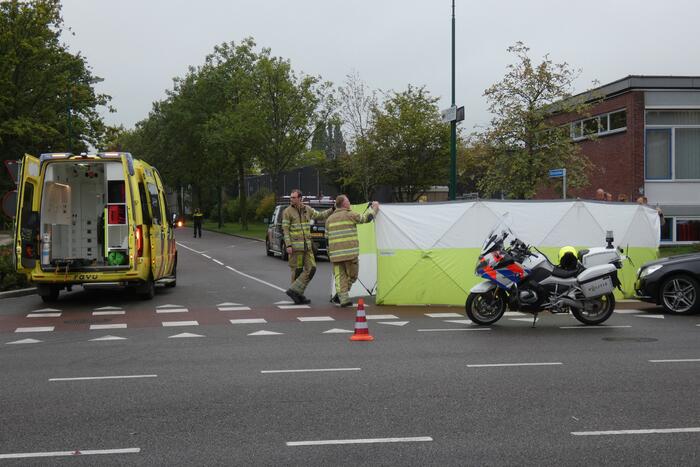 #Veenendaal Scooterrijder ernstig gewond bij aanrijding met personenwagen Nijverheidslaan Veenendaal.